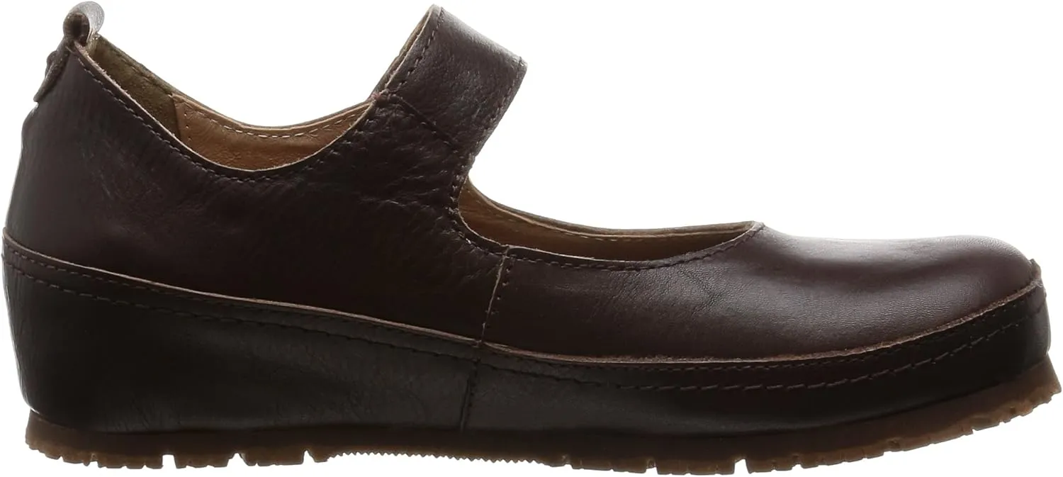 6100 Flat Shoes