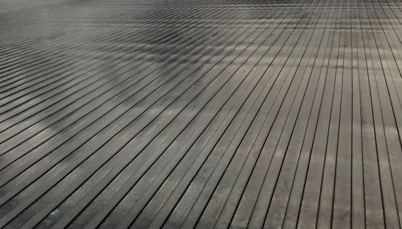 Anti Fatigue Non-Slip Rubber Ute Mat - 1.83m x 2m