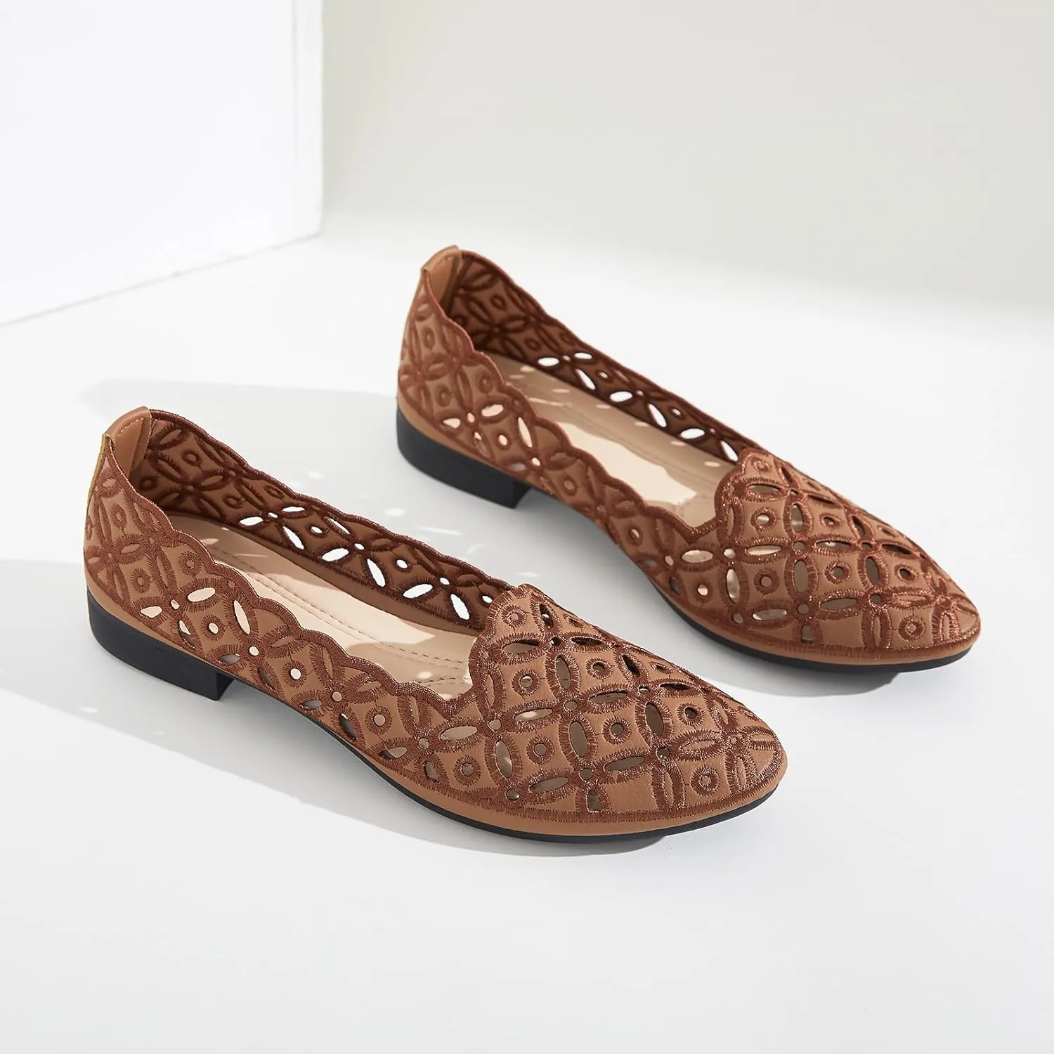 BABUDOG Womens Flats,Black and White Dress Flats with Flower Eyelets,Breathable Ballet Flats