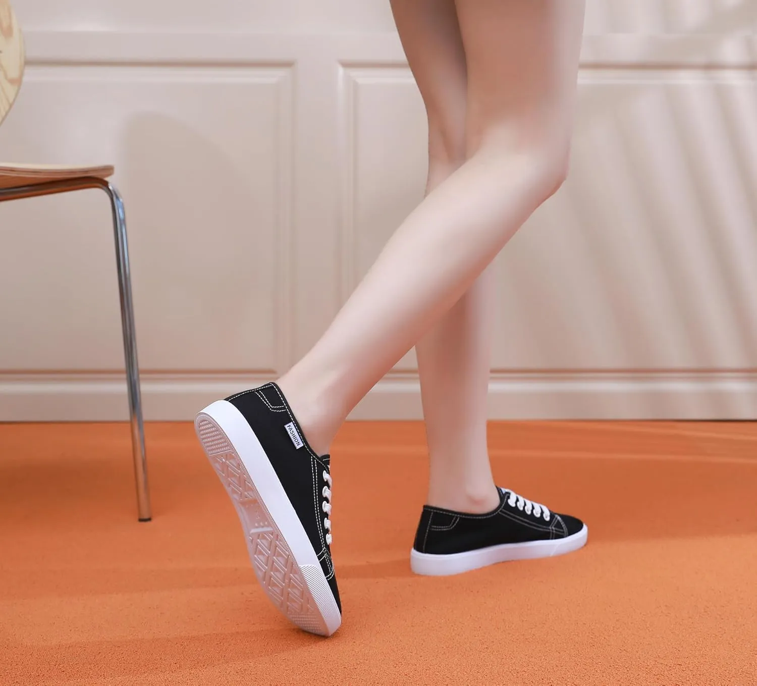 Canvas Korean Style Fashion Sneakers Lightweight Casual Flat Trainers for Daily Wear Walking Travel and School Versatile White Shoes for Women
