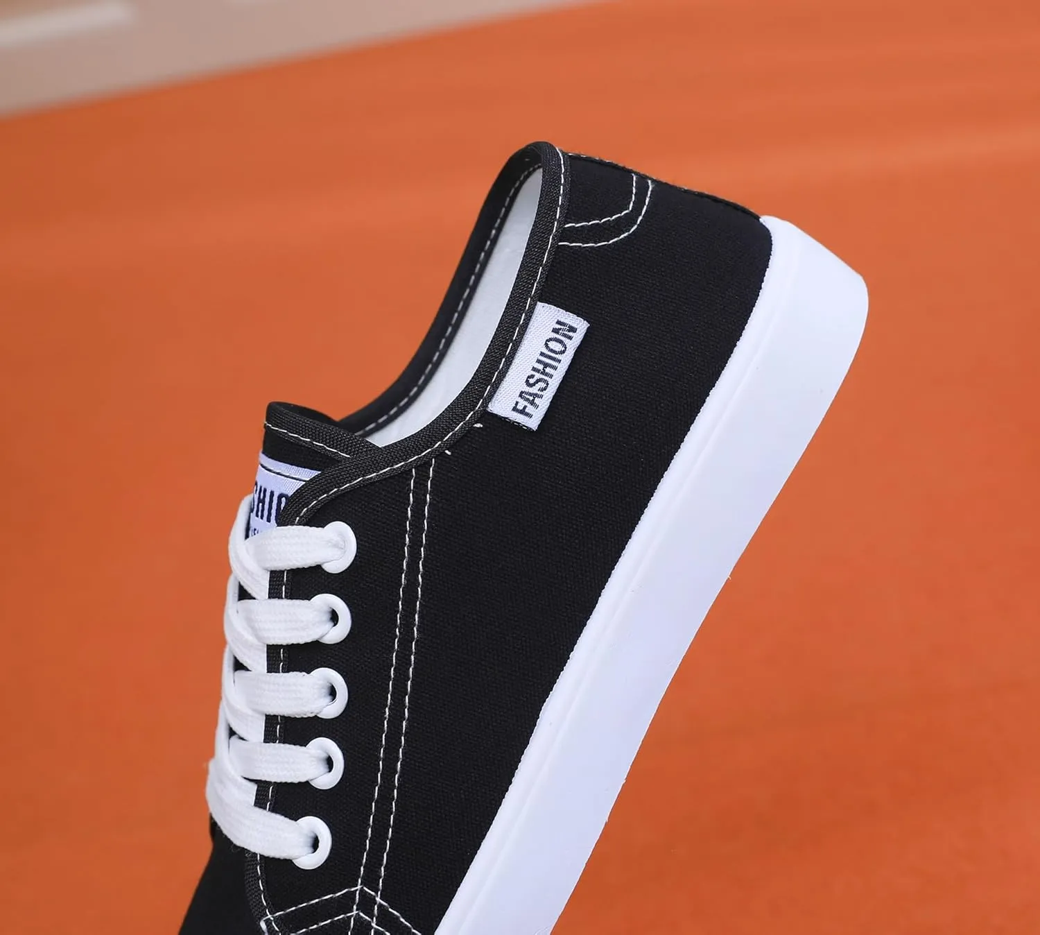 Canvas Korean Style Fashion Sneakers Lightweight Casual Flat Trainers for Daily Wear Walking Travel and School Versatile White Shoes for Women
