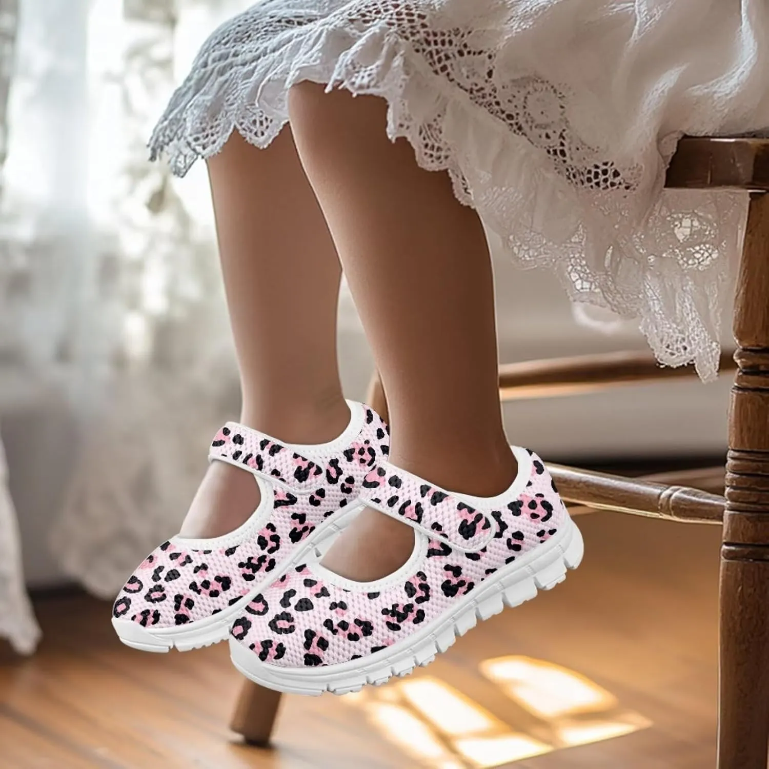 chaqlin Kids Casual Shoes Boys Girls Lightweight Running Walking Flat Mary Jane Shoes Breathable Non Slip Sports Sneakers for School