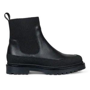 Chelsea Boot with track sole