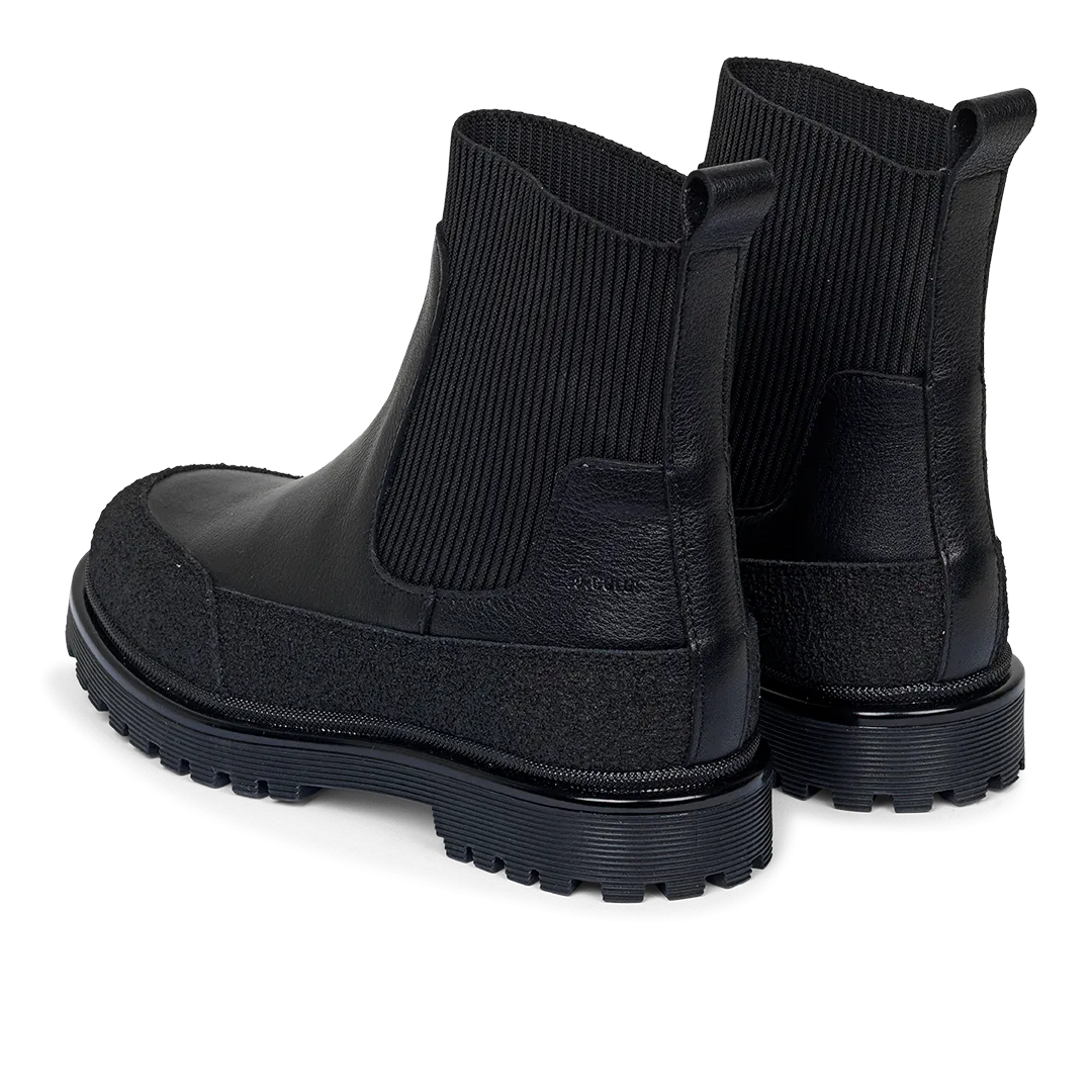 Chelsea Boot with track sole