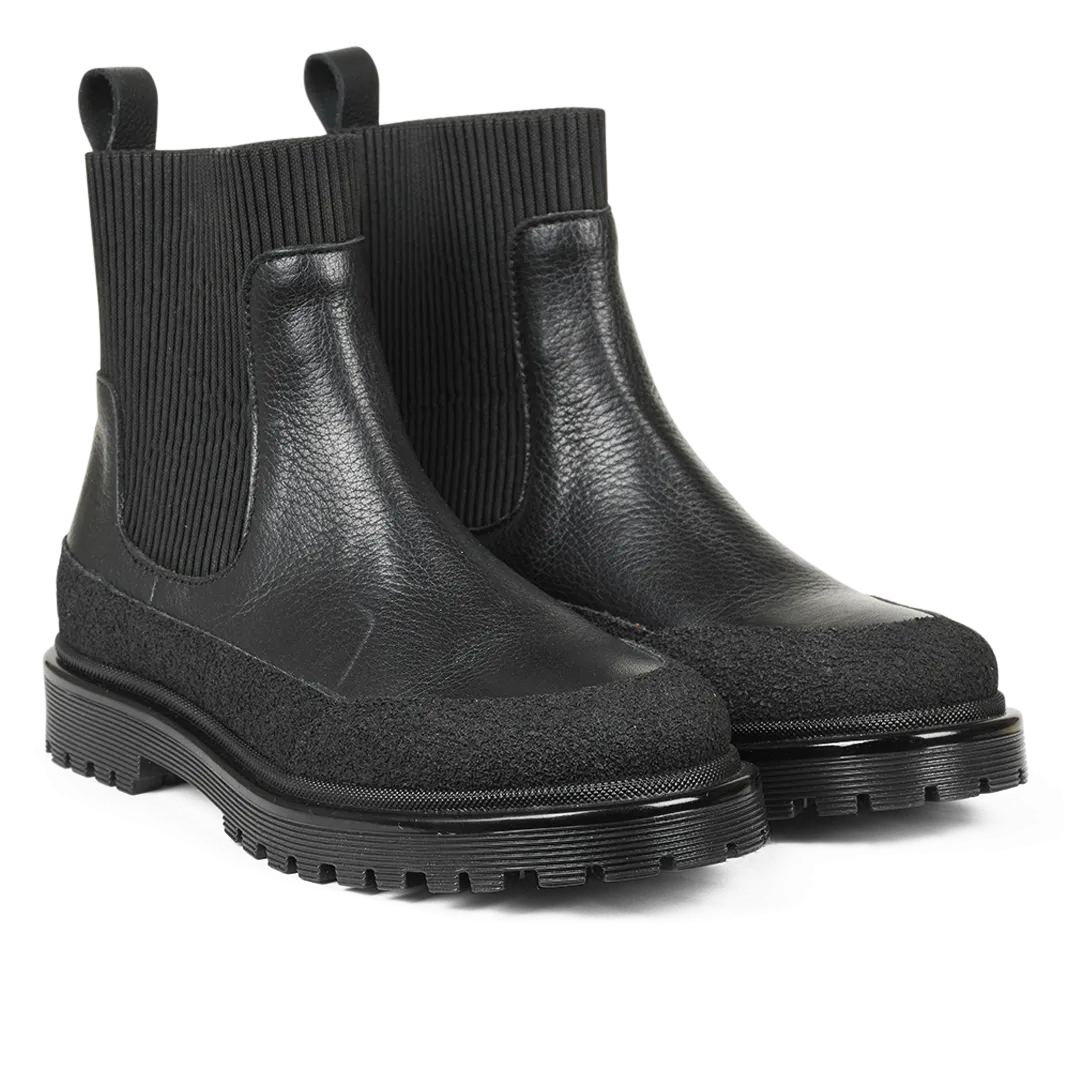 Chelsea Boot with track sole