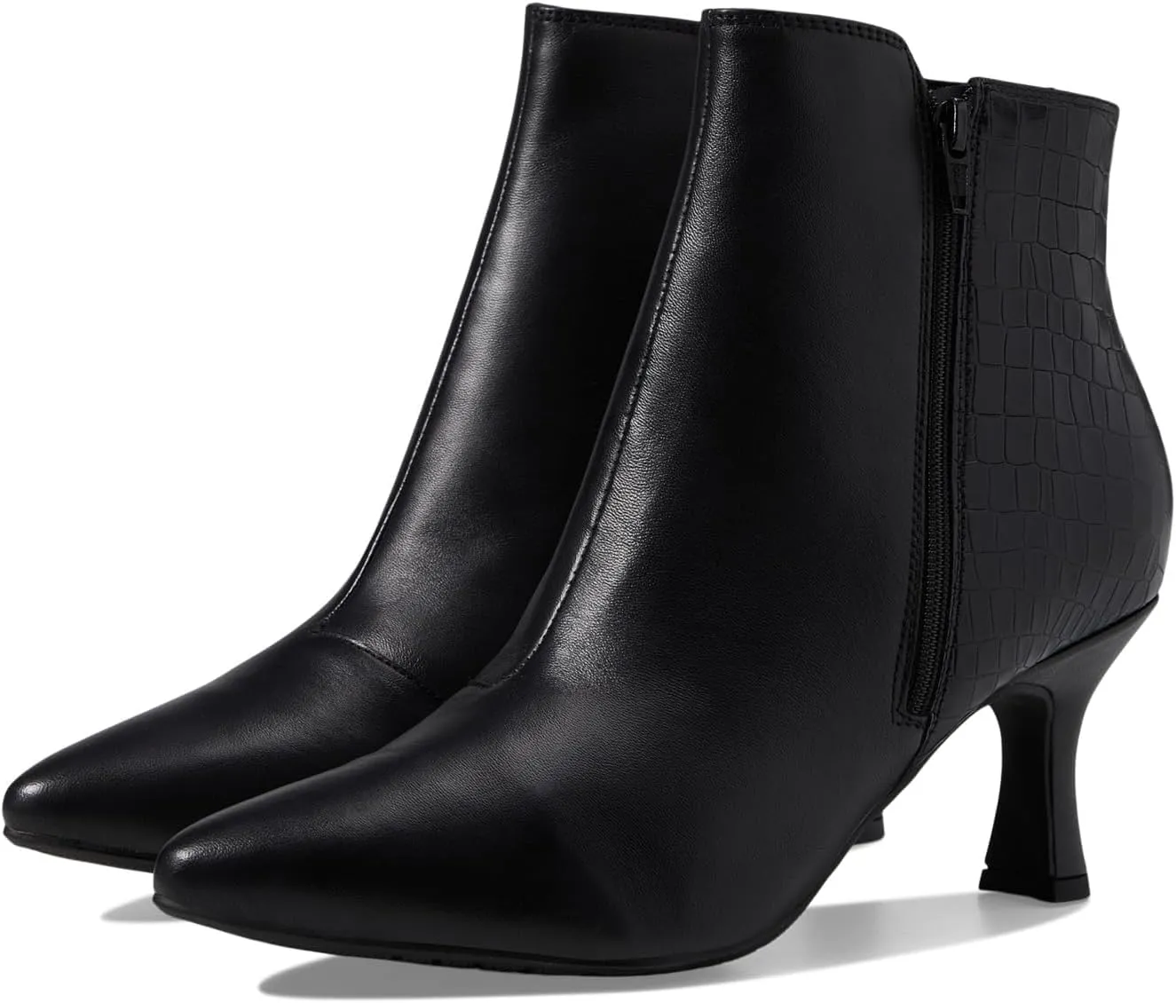 Clarks Women's Kataleyna Glow Ankle Boot