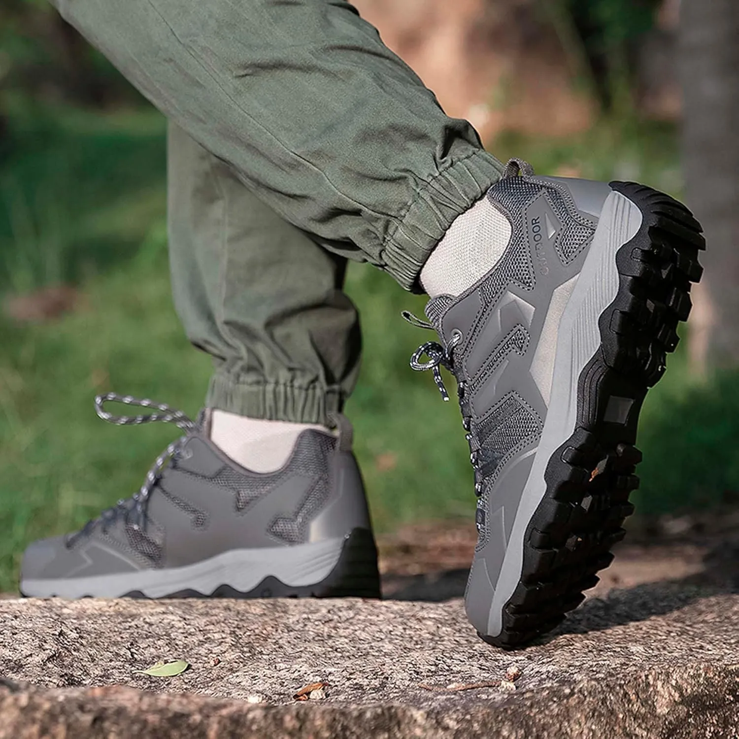 Couple Outdoor Mountaineering Boots, Muddy wading Plush Hiking Shoes, Rubber Sole Breathable Mesh Ankle Shoes, Casual and Fashionable Travel Boots, Anti Slip Sports Shoes