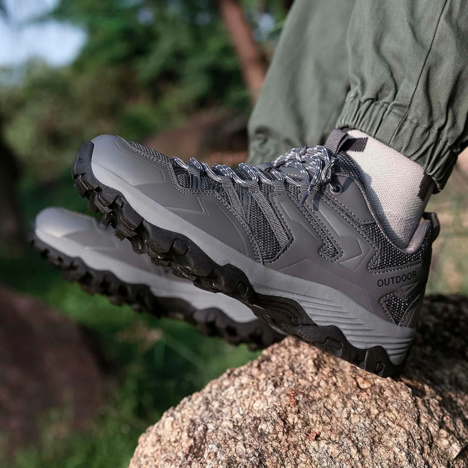 Couple Outdoor Mountaineering Boots, Muddy wading Plush Hiking Shoes, Rubber Sole Breathable Mesh Ankle Shoes, Casual and Fashionable Travel Boots, Anti Slip Sports Shoes
