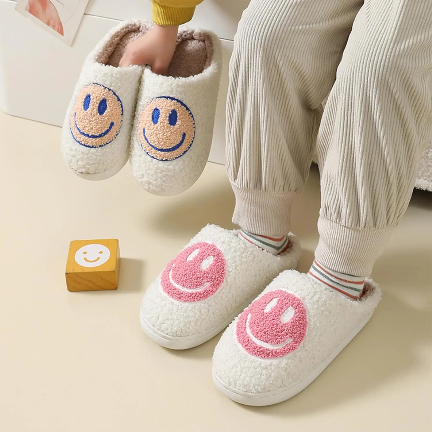 COVS Cute Kids Smile Face Slippers for Girls Boys Soft Plush Non-Slip Toddler House Slippers Little kids smile slippers Indoor Outdoor