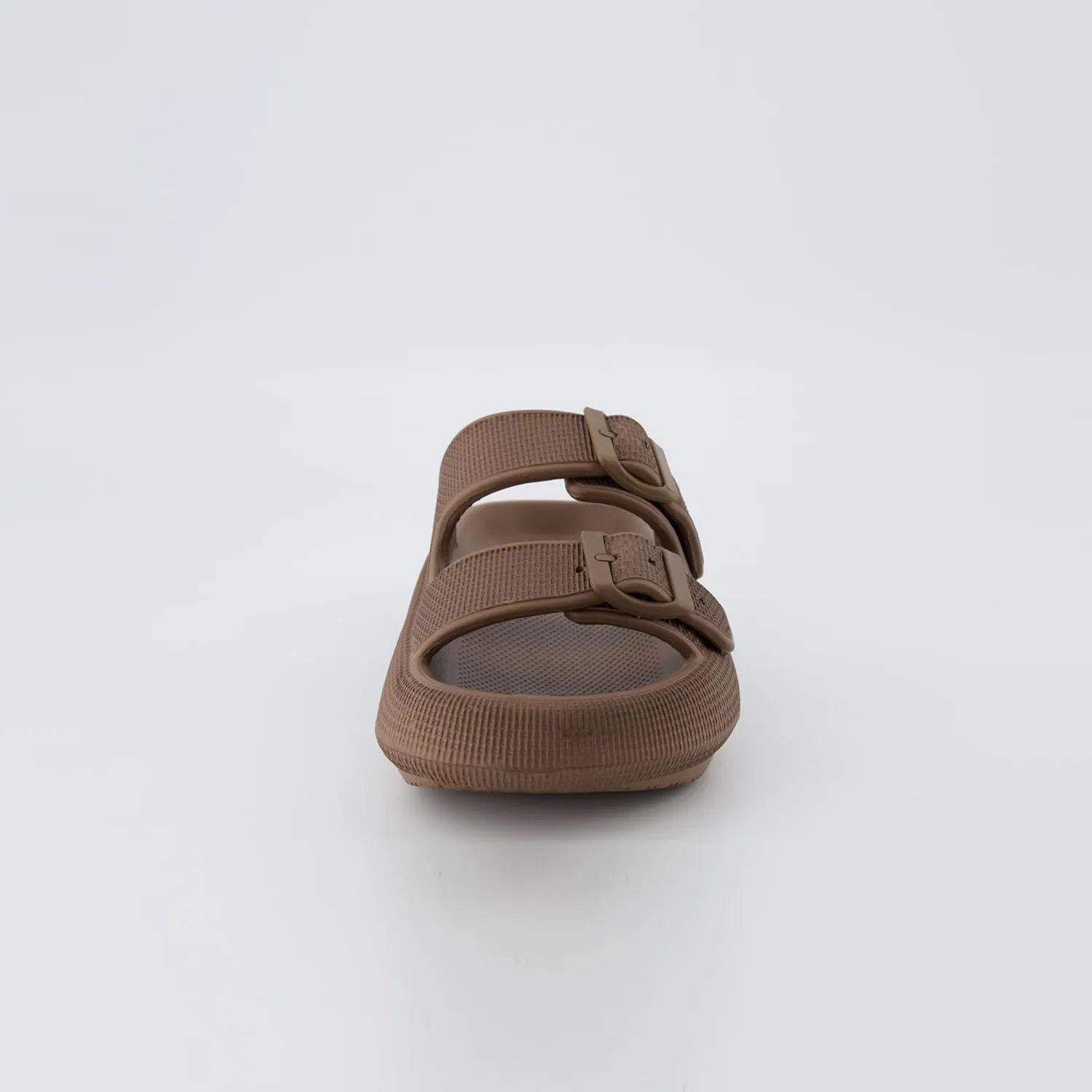 CUSHIONAIRE Women's Fame recovery cloud slide with  Comfort