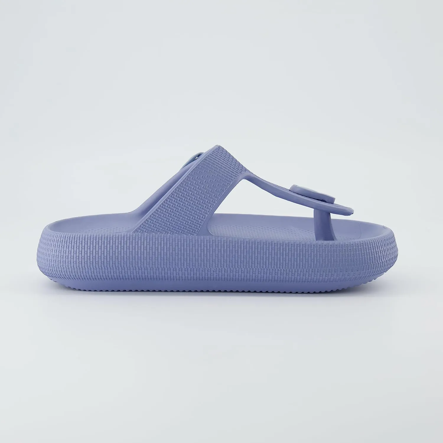 CUSHIONAIRE Women's Flo thong recovery cloud pool slide sandal with  Comfort