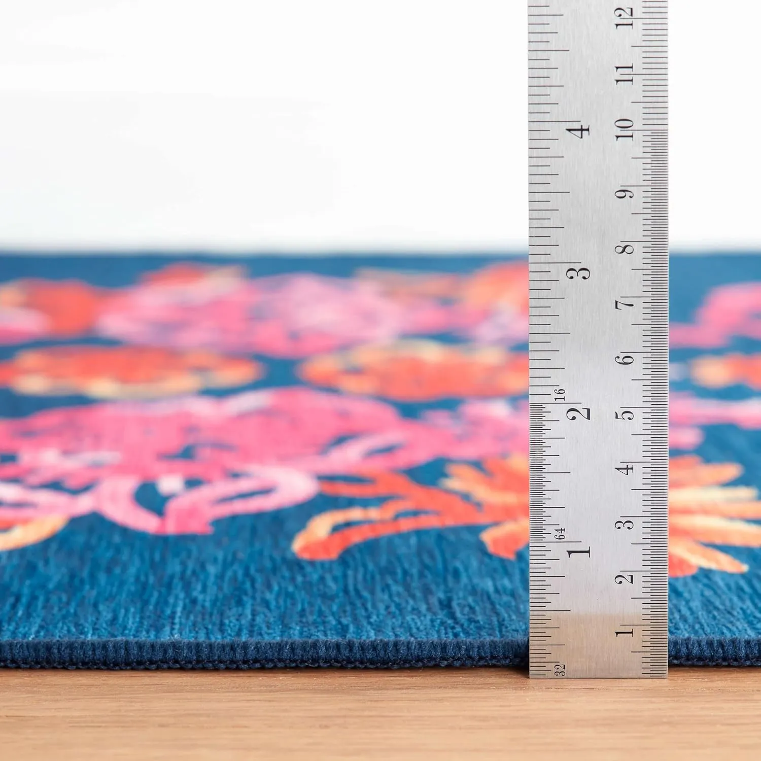 Dash & Albert x Frances Valentine Graphic Gerbera Fuchsia Machine Washable Rug, 5 X 8 Feet, Multi Floral Pattern