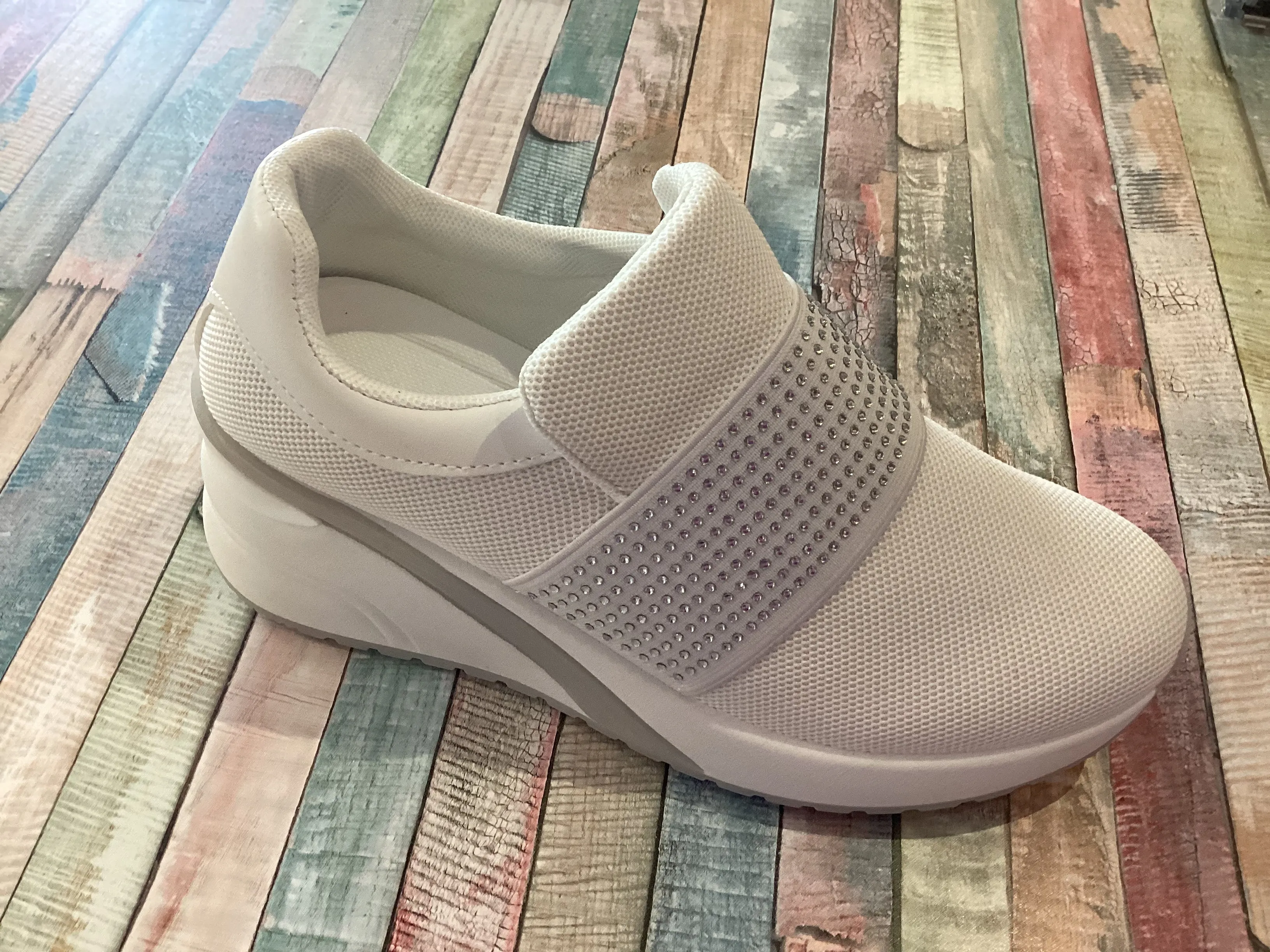 Diamanté wedge slip on trainer - white YD99