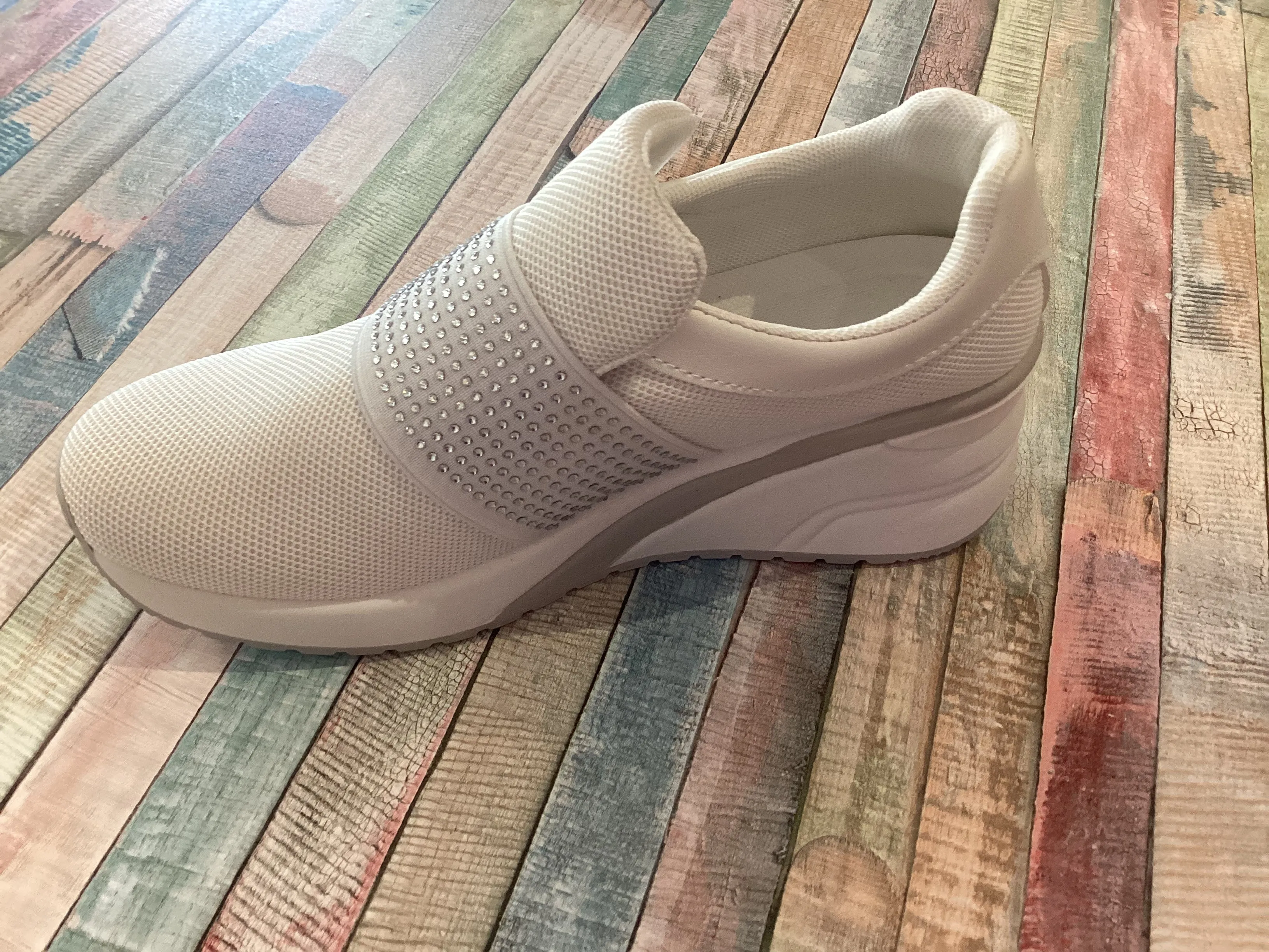 Diamanté wedge slip on trainer - white YD99