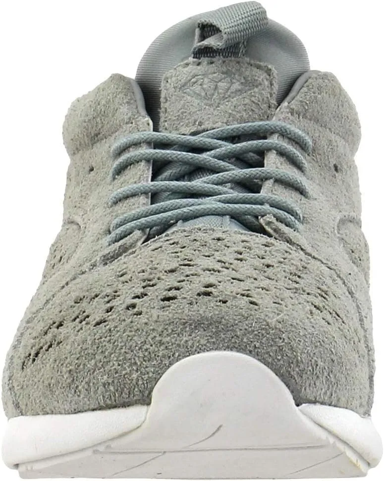 Diamond Supply Co Men's Quest Mid Skateboarding Shoe