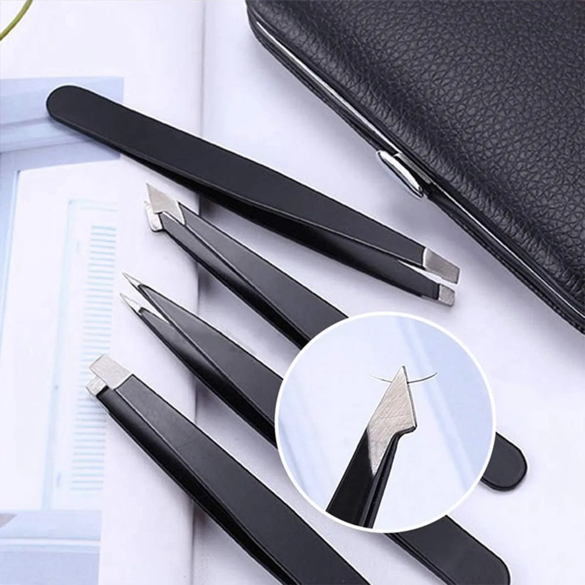 Eyebrow Grooming Beauty Tool ， Trimmer ，4Pcs Professional Stainless Steel Precision Tweezer for Eyebrows Plucking Point Tip/Slant Tip/Flat Tip Hair Removal Makeup Tools Black