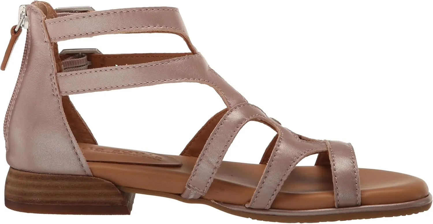Gentle Souls by Kenneth Cole Women's Hallie Flat Sandal