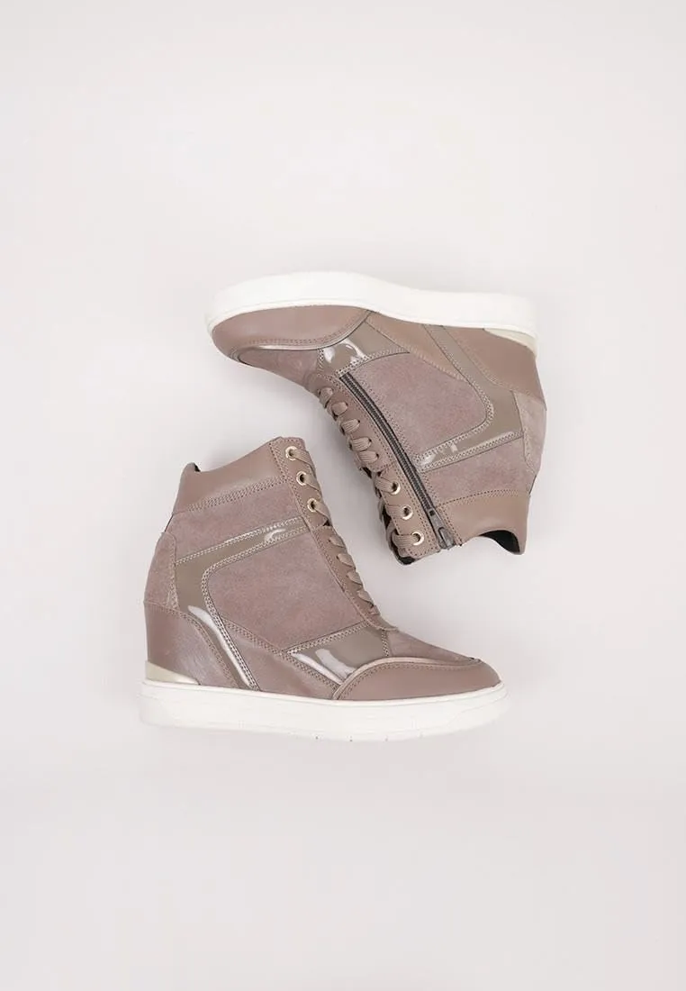 Geox Girl's Hi-Top Trainers Sneaker