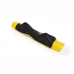 Golf Grip Trainer Attachment for Improving Hand Positioning on Golf Club Right Handed Golf Swing Trainer Black/Yellow