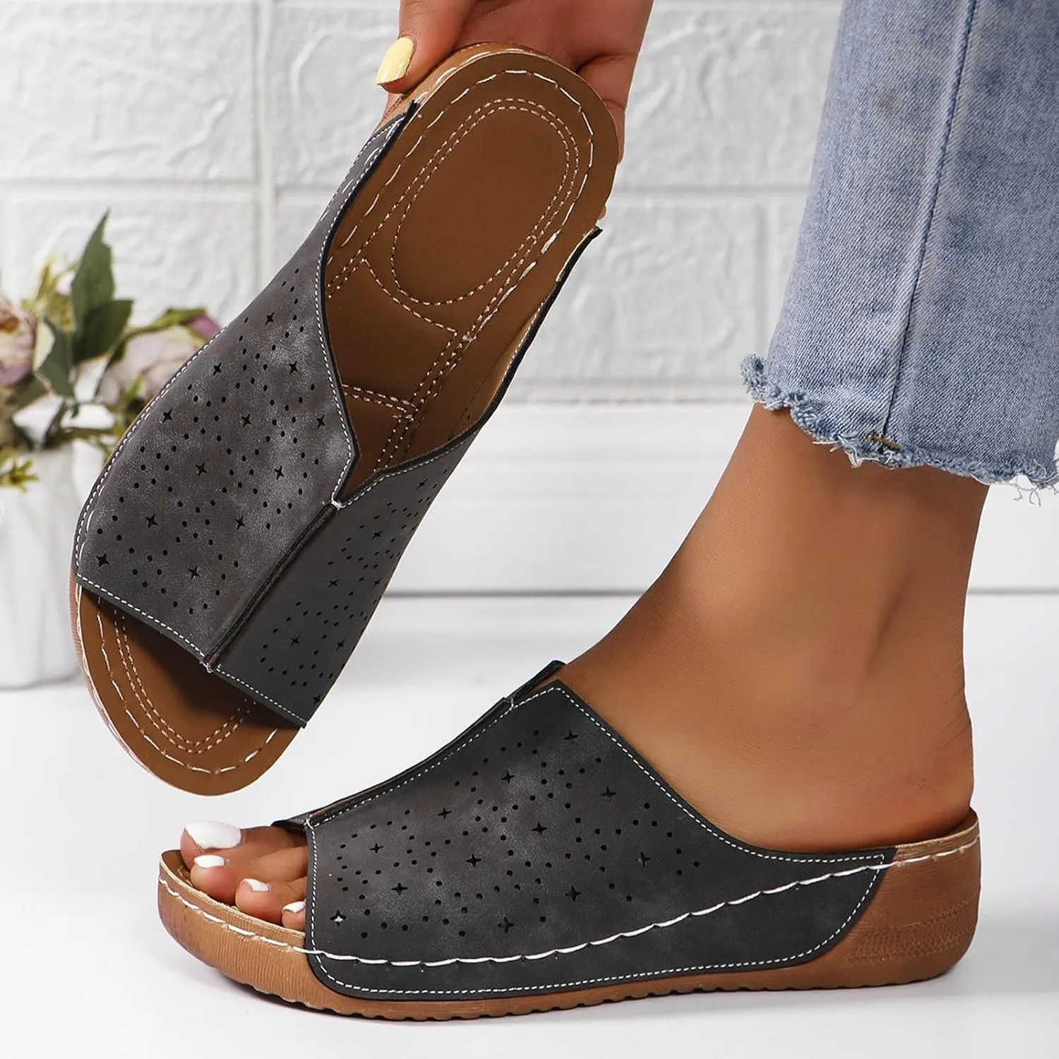 Hollow Out Wedge Sandals for Women 2025 new Arch Support Lightweight Soft Sole Platform Sandalias Breathable Orthotic Sandals