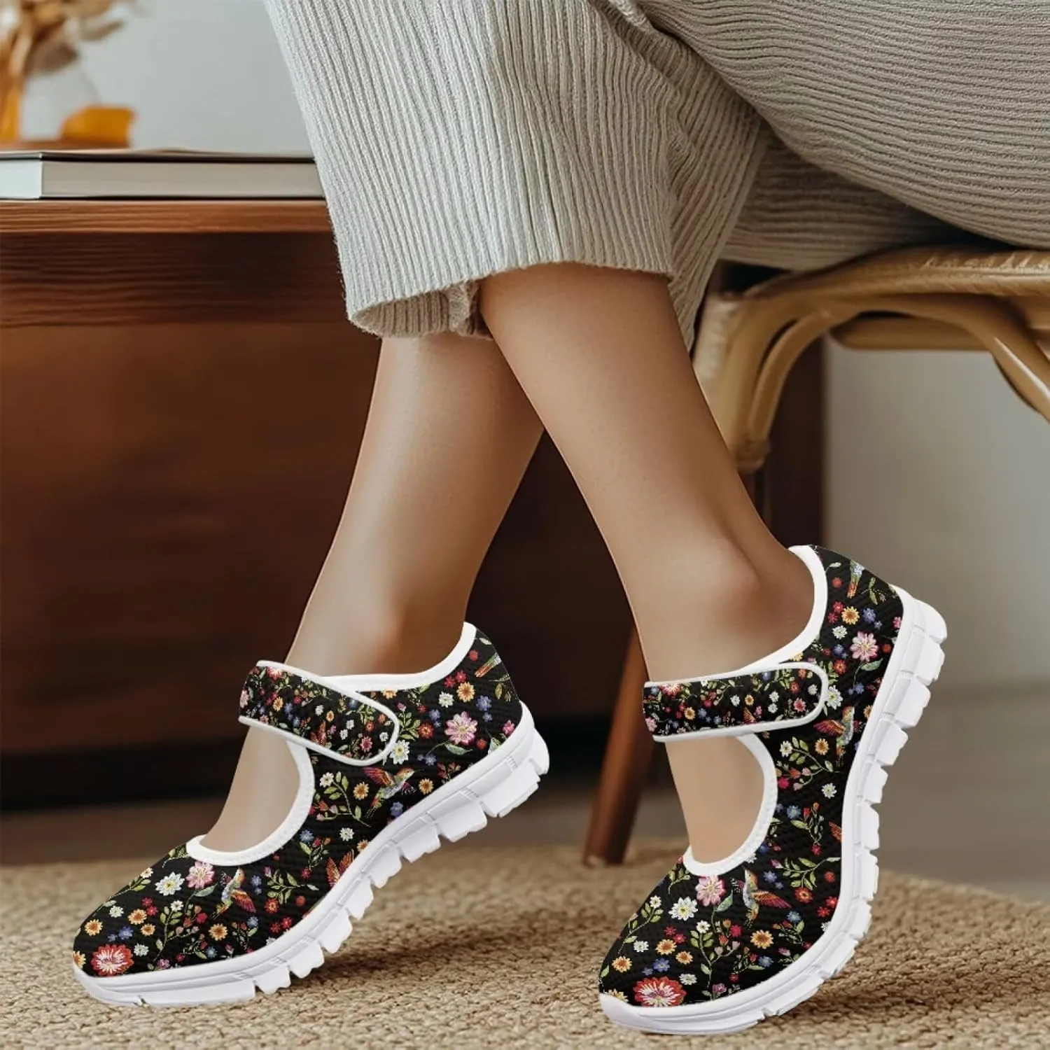 JoyLamoria Women’s Breathable Walking Shoes Trainer Sport Sneakers Adjustable Flats,Tropical Sloth Palm Leaves Print