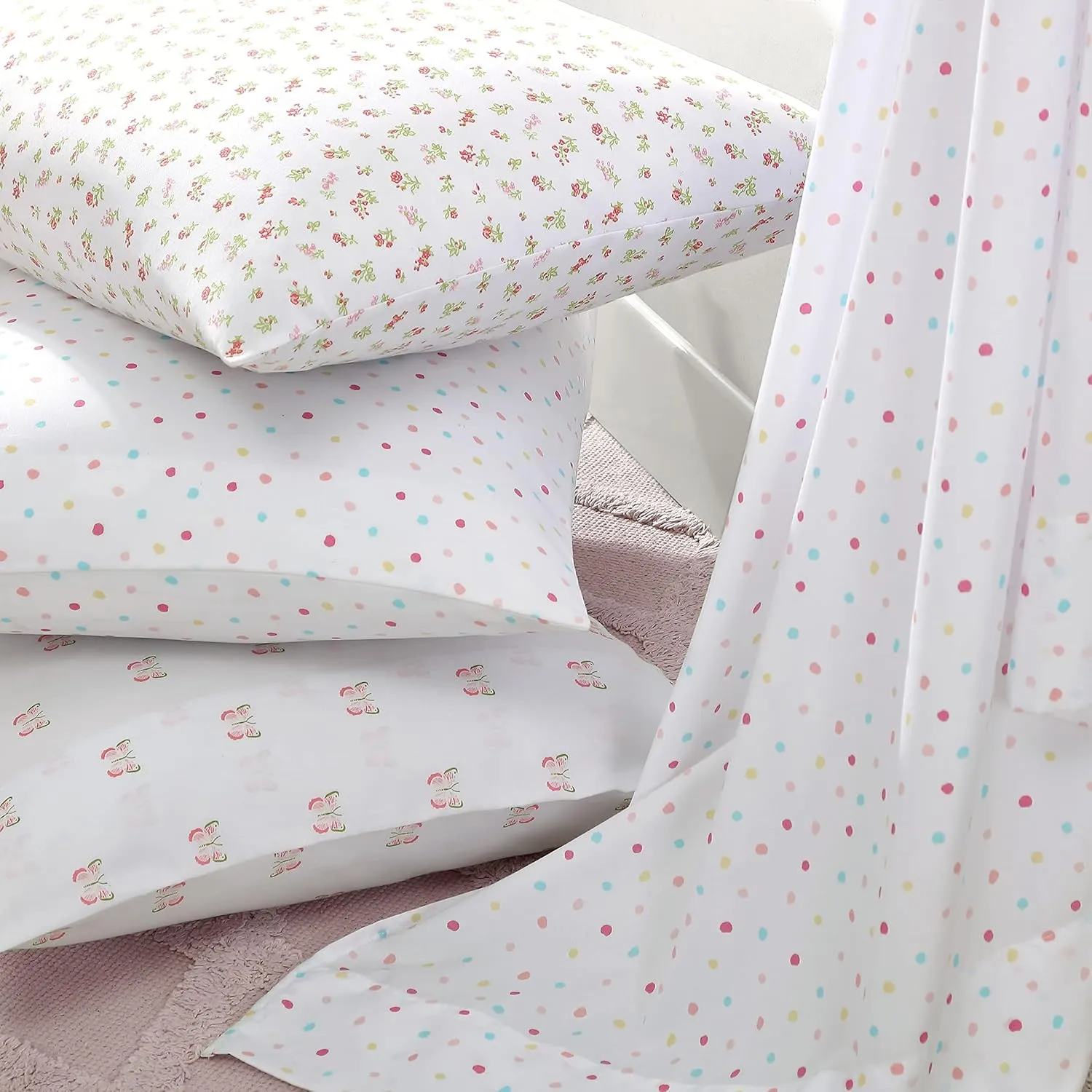 Laura Ashley Kids - Kids Sheet Set, Ultra-Soft & Breathable Toddler Bedding with Matching Pillowcases, Wrinkle-Resistant, Ideal Girl Room Essentials (Fluttery Friends Pink, Twin/Twin XL)