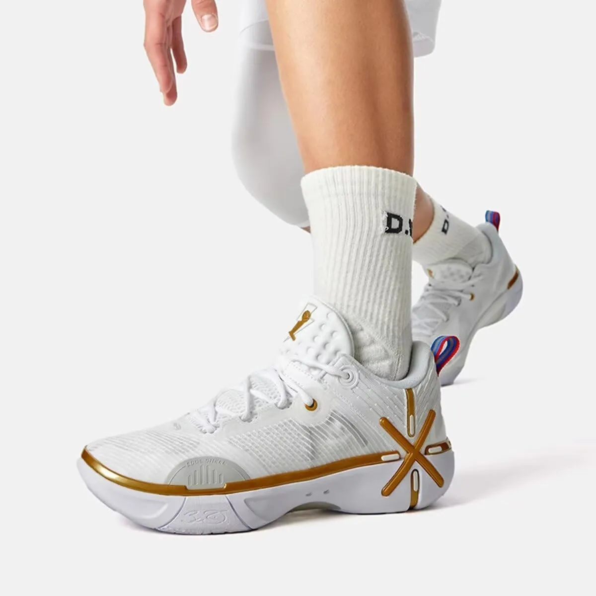 LI-NING Wade Shadow 6 & 6V2 Series Men's Lightweight Breathable Anti Slip and Rebound Professional Basketball Game Shoes ABPU029 ABPV021