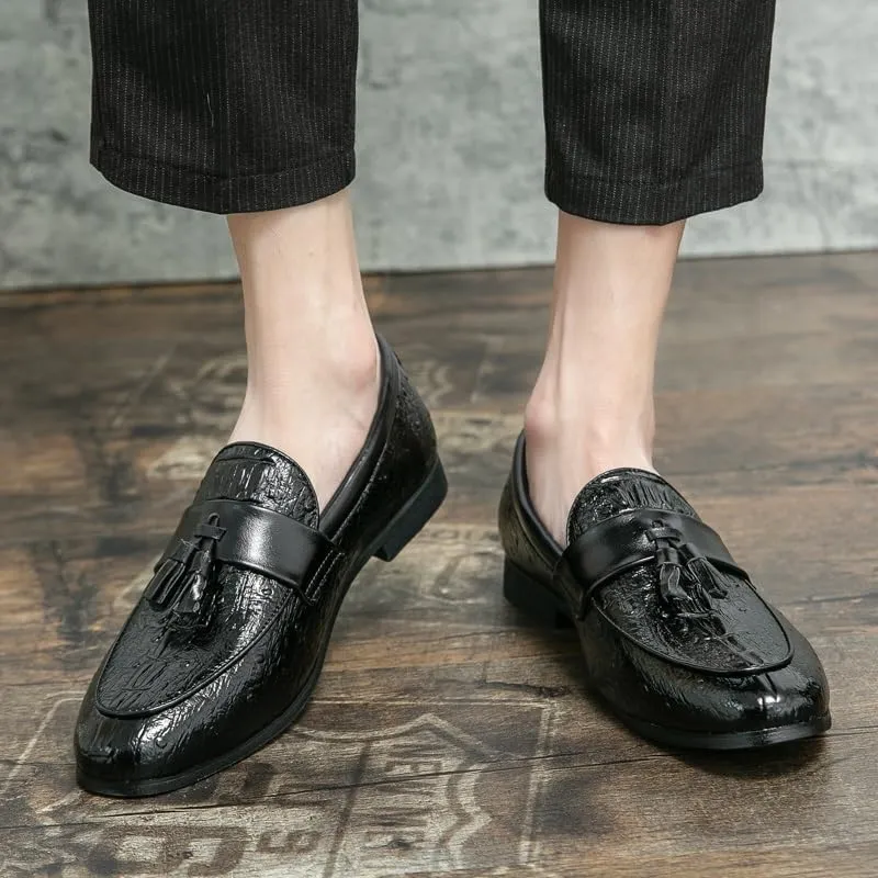 Loafers for Men Burnished Toe Crocodile Print with Tassel Vegan Leather Lightweight Anti-Slip Flat Heel Walking Slip-ons