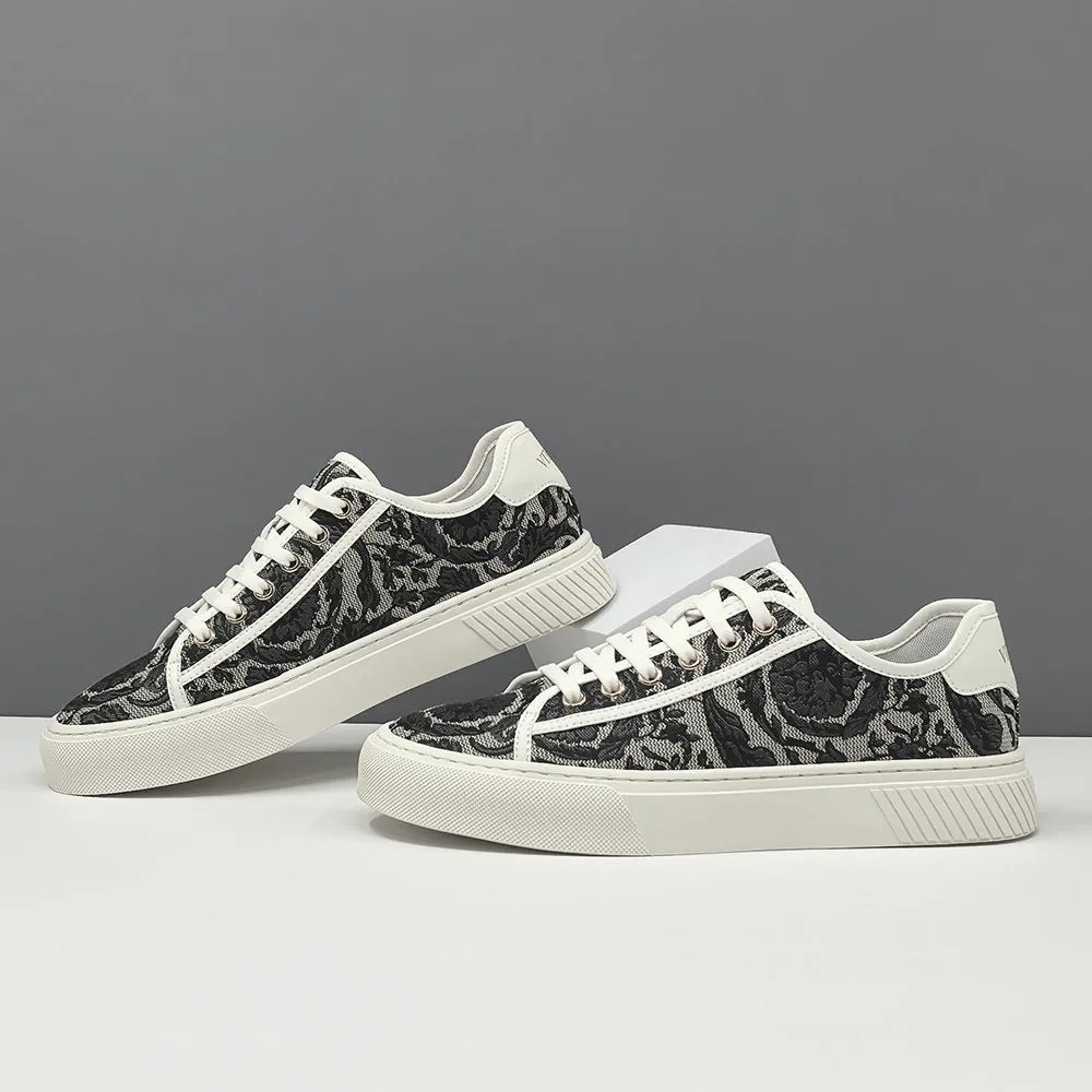 Men Fashion Breathable Slip-on Flat Canvas Shoes