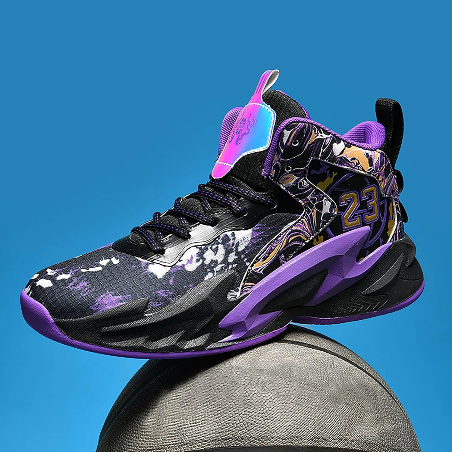 Men's Basketball Shoes Anti-Slip and Wear-Resistant Soles Running Shoes Graffiti Design Fashionable Sports Shoes
