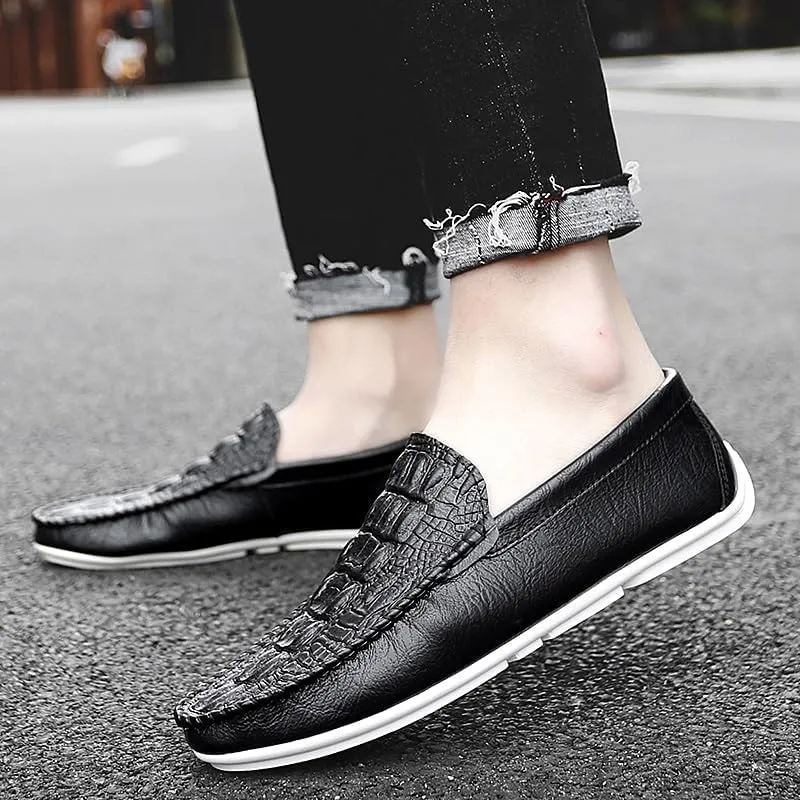 Men's Loafers Shoes Round Toe Crocodile Print Vegan Leather Anti-Slip Lightweight Flat Heel Outdoor Slip-on