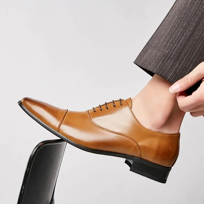 Men's Stitching Brushed Color Design Leather Inner Comfortable Breathable Pointed Toe Pedal Wear-Resistant Rubber Sole Suitable for Wedding Partie