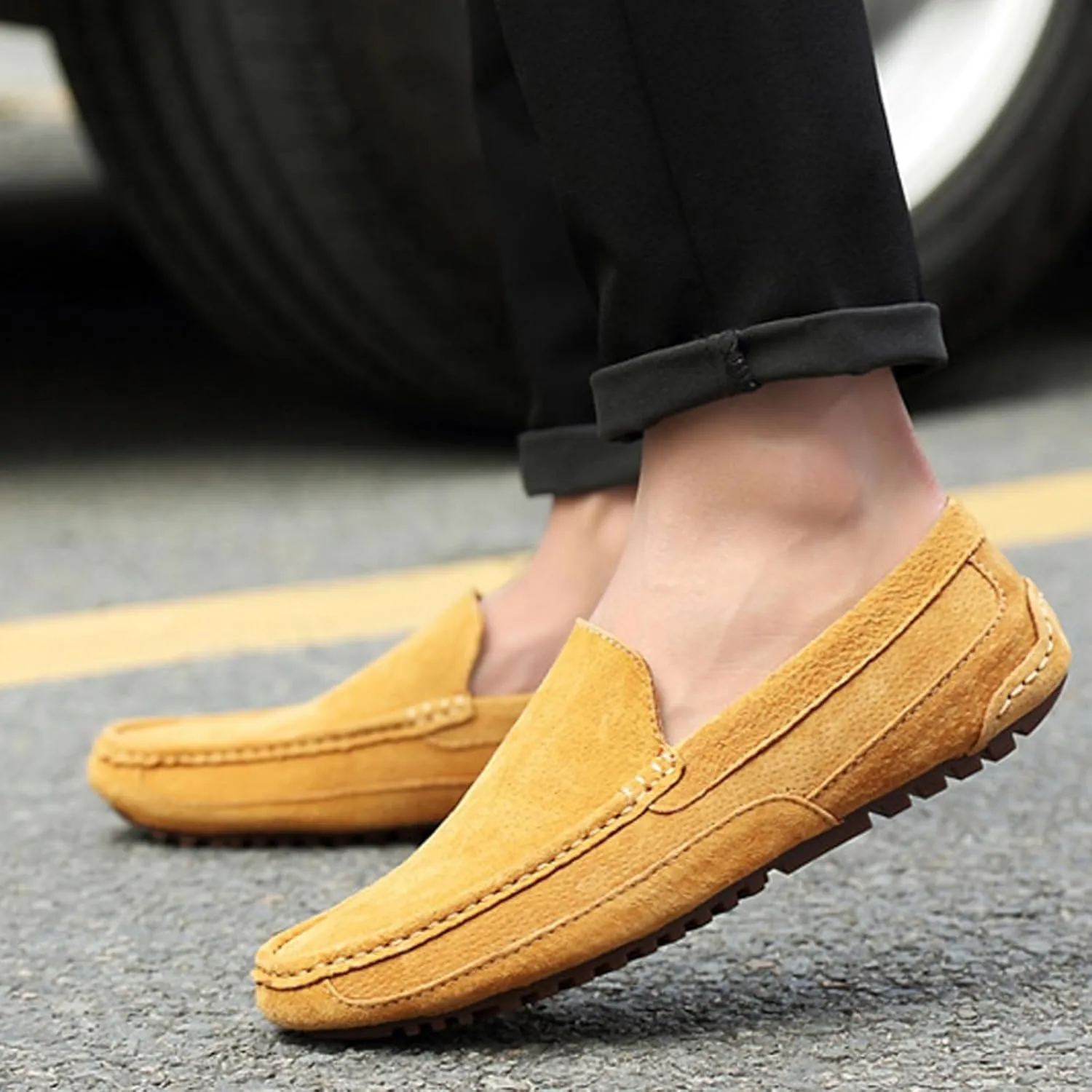 Men's Suede Driving Penny Loafers Retro Round Toe Solid Color Moccasin Shoes Comfortable Slip On Casual Dress Boat Shoes
