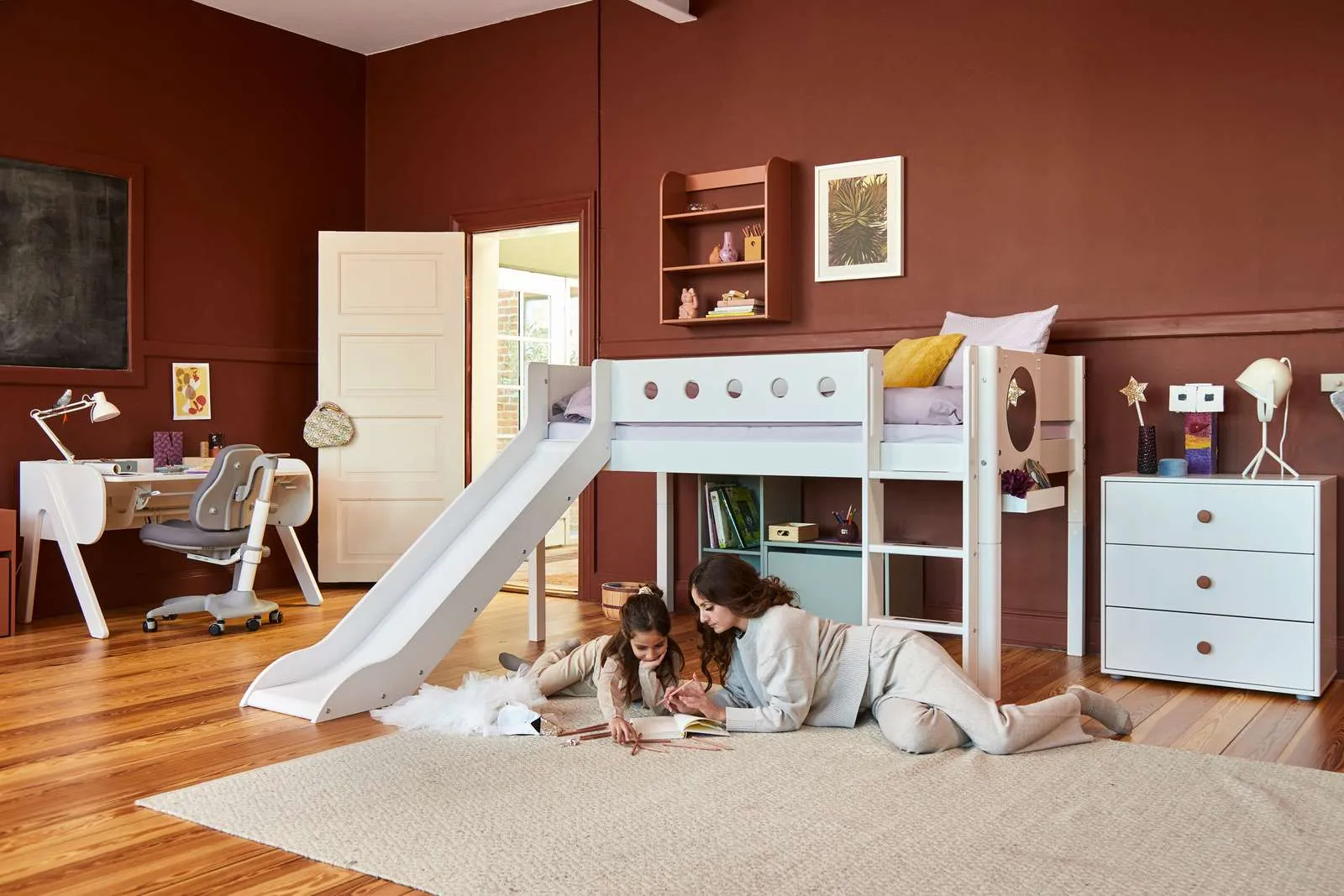 Mid-High Bed with Slide, Ladder and Safety Rail, 90x200 cm, White