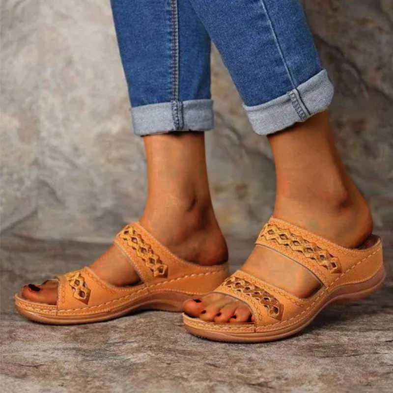 Nanccy Non-slip Lightweight Soft Sole Casual Slippers