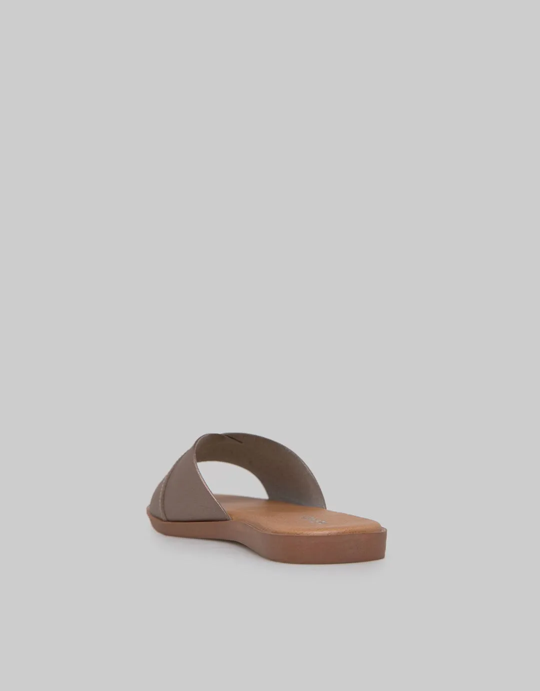 Nevada Slipper Sandals Wide Strap
