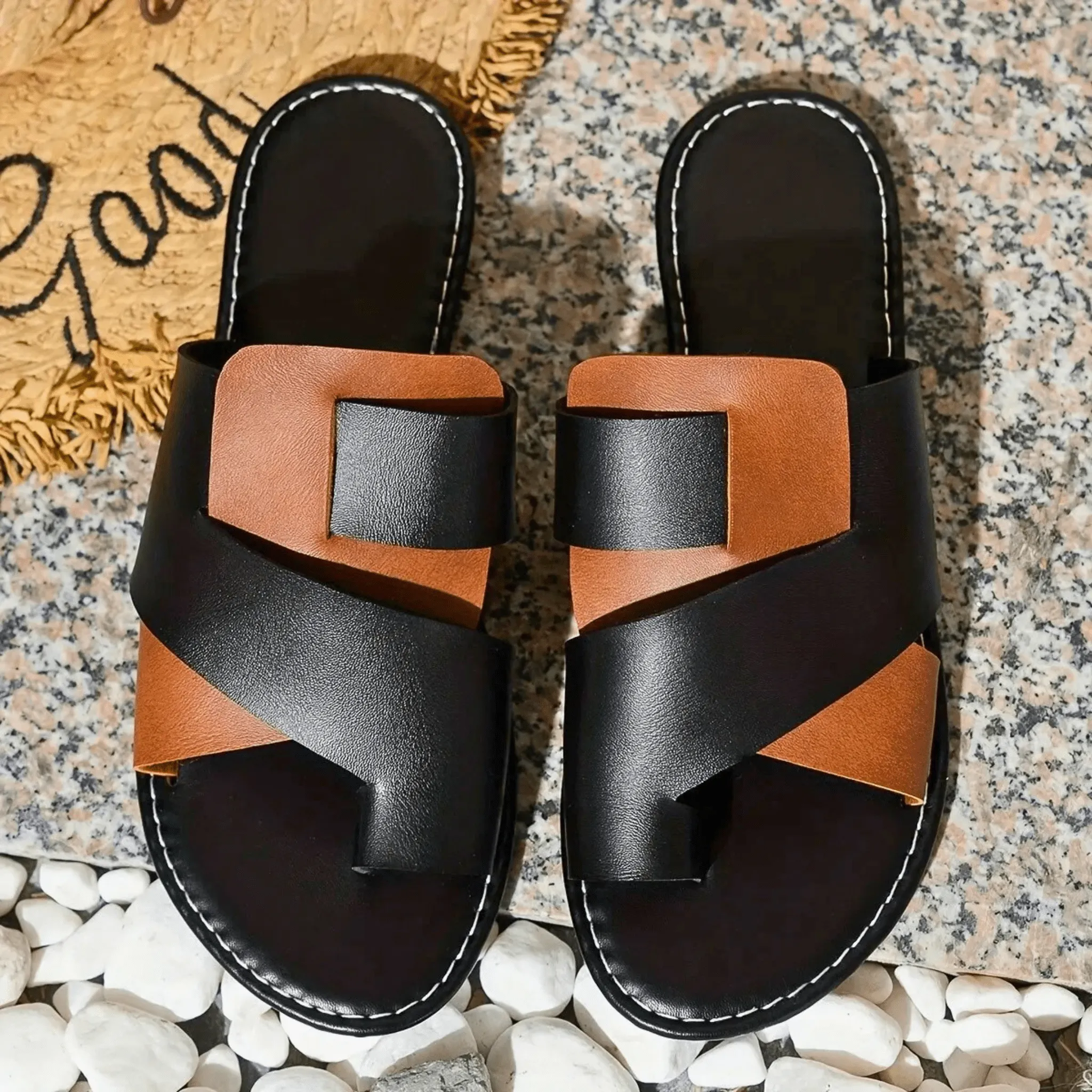 Noir & Blanc Slide