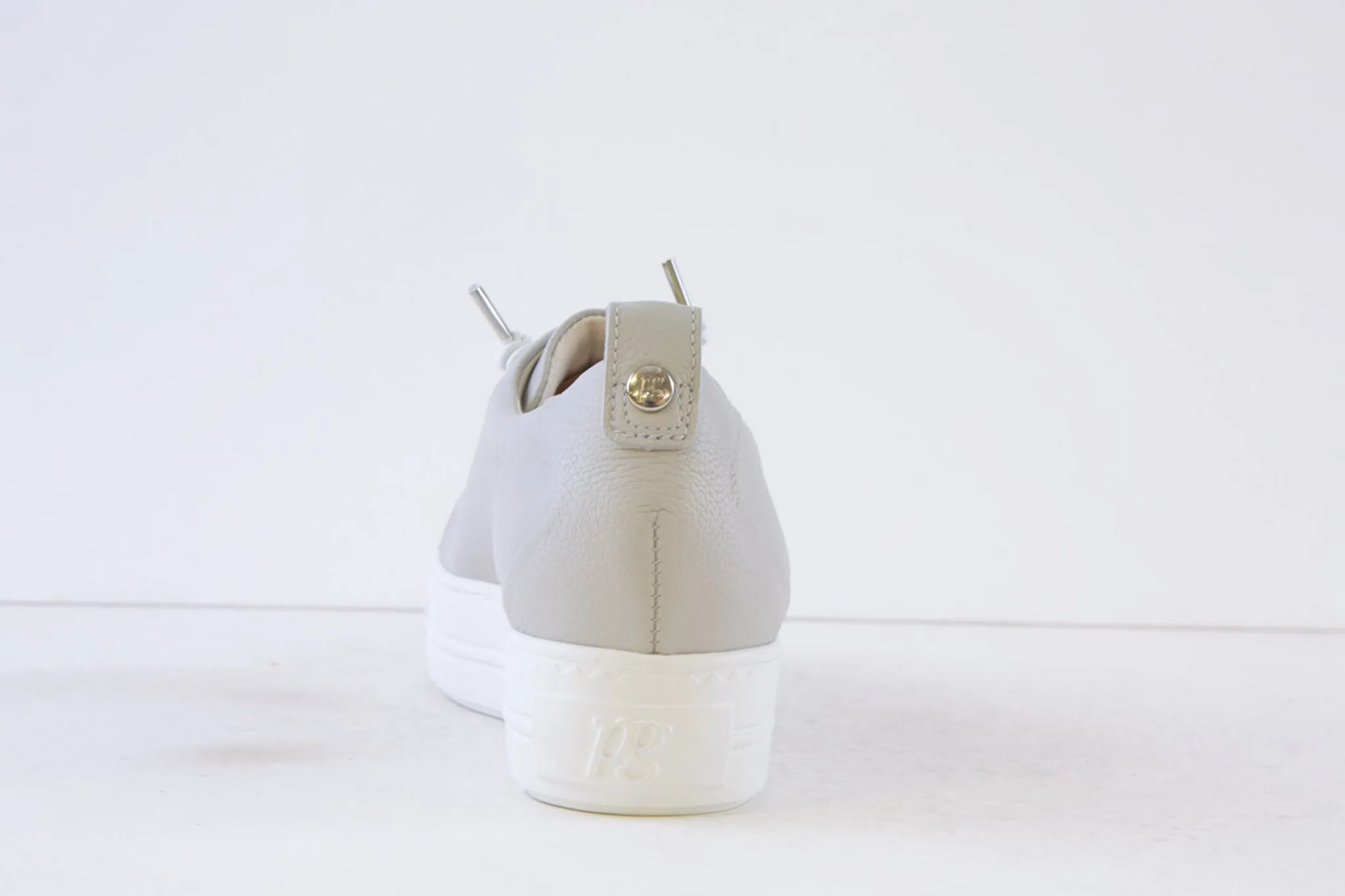PAUL GREEN - 5017-36X LACED WEDGE FASHION SHOE - LIGHT GREY