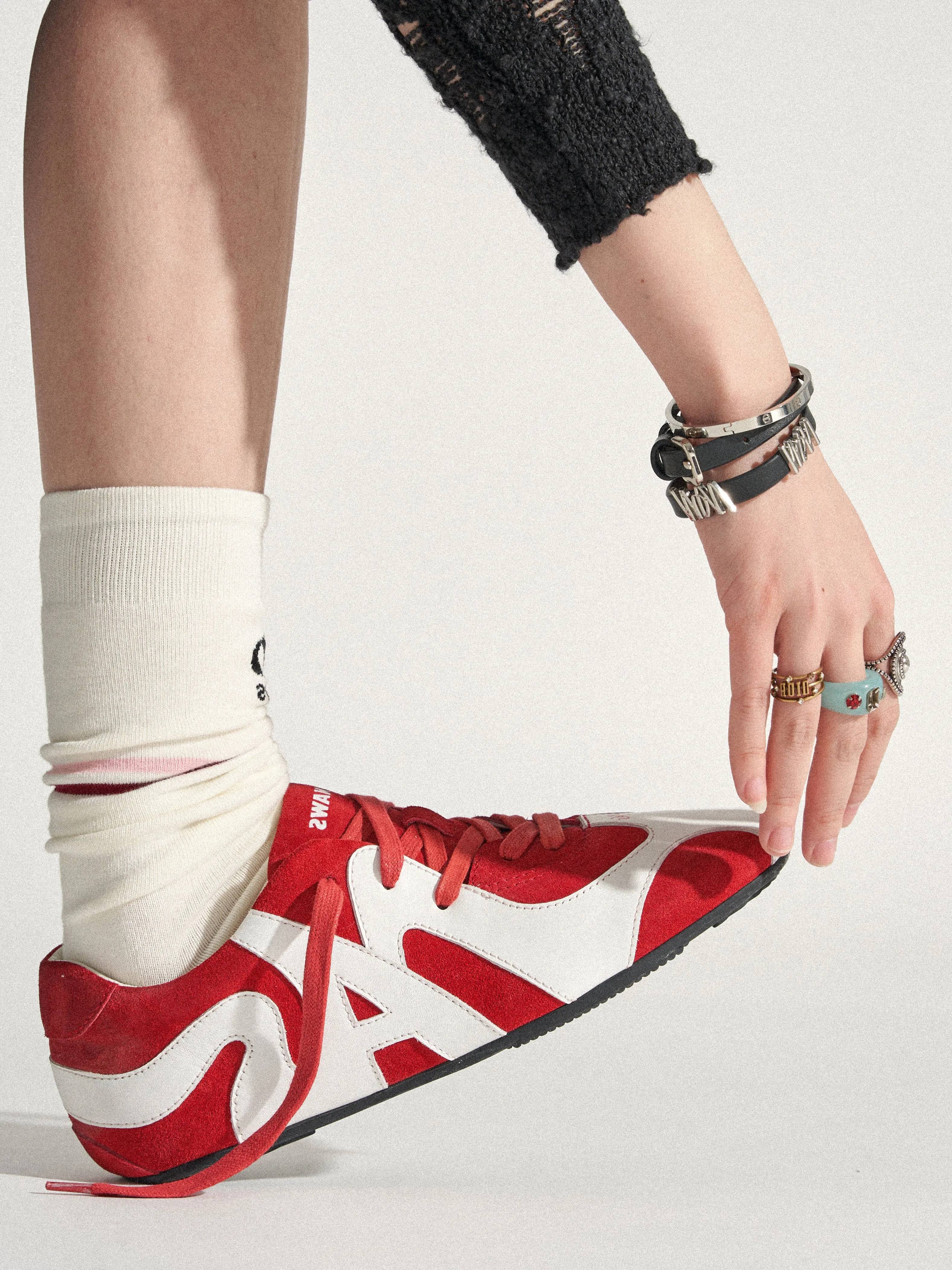 Red No. N Training Shoes