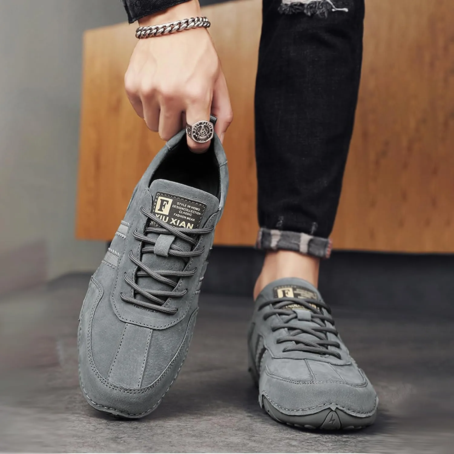 Runscbk Men's Retro Handmade Suede Chukka Shoes with Arch Support,Fashion Casual Lightweight Outdoor Sneakers for Hiking Trailing Commuting