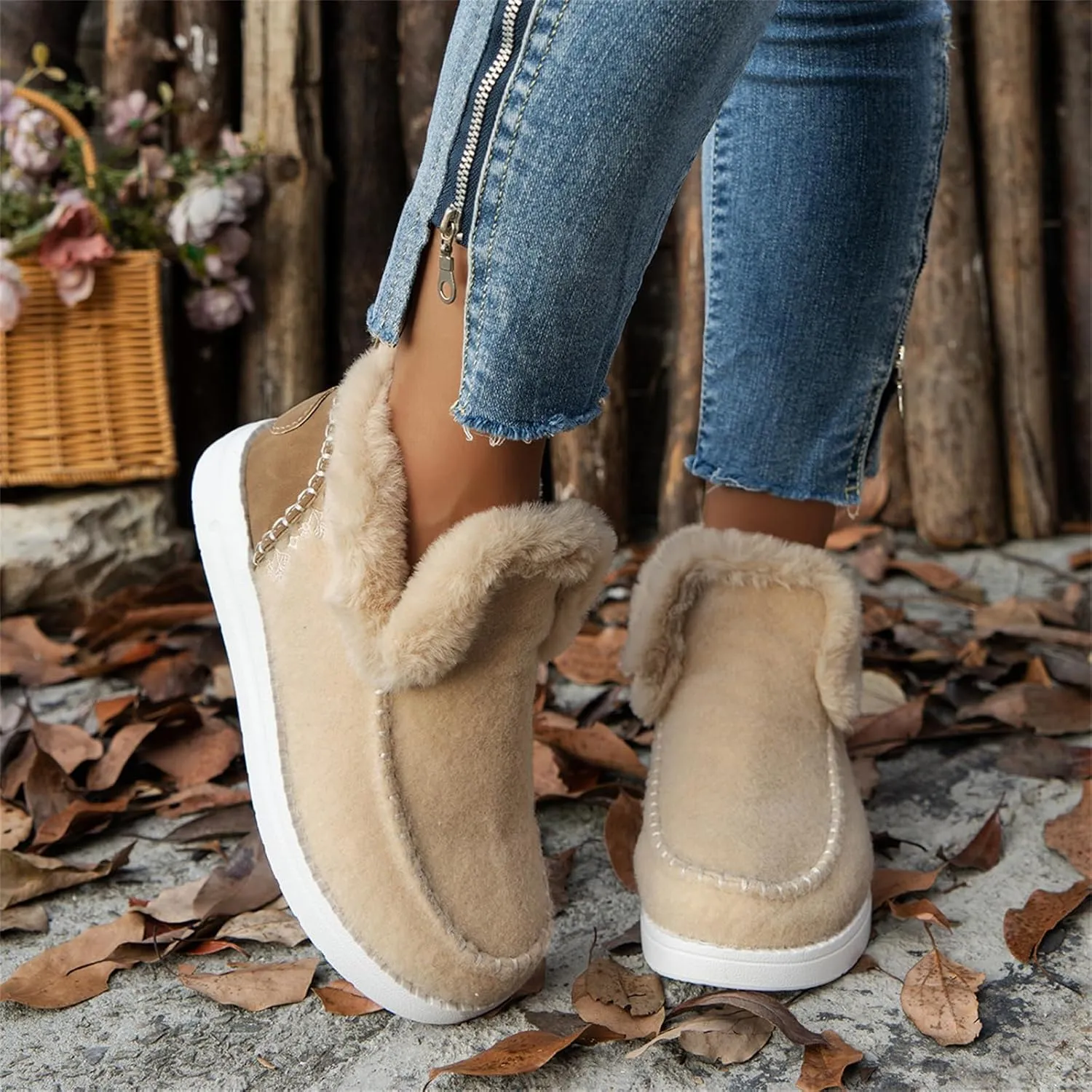 SACFOF Womens Winter Flat Fluffy Snow Boots,Warm Faux Fur Lining Anti-Slip Slip on Loafer Casual Outdoor Plush Short Booties