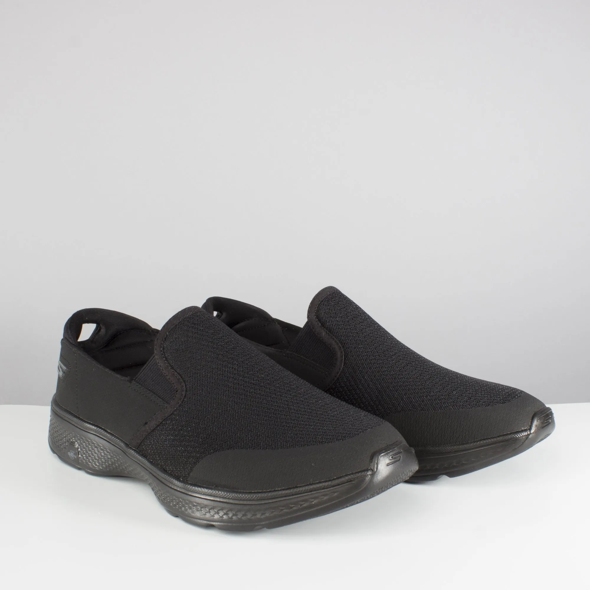 Skechers 54171/BBK GO WALK 4 CONTAIN Mens Slip On Trainers Black