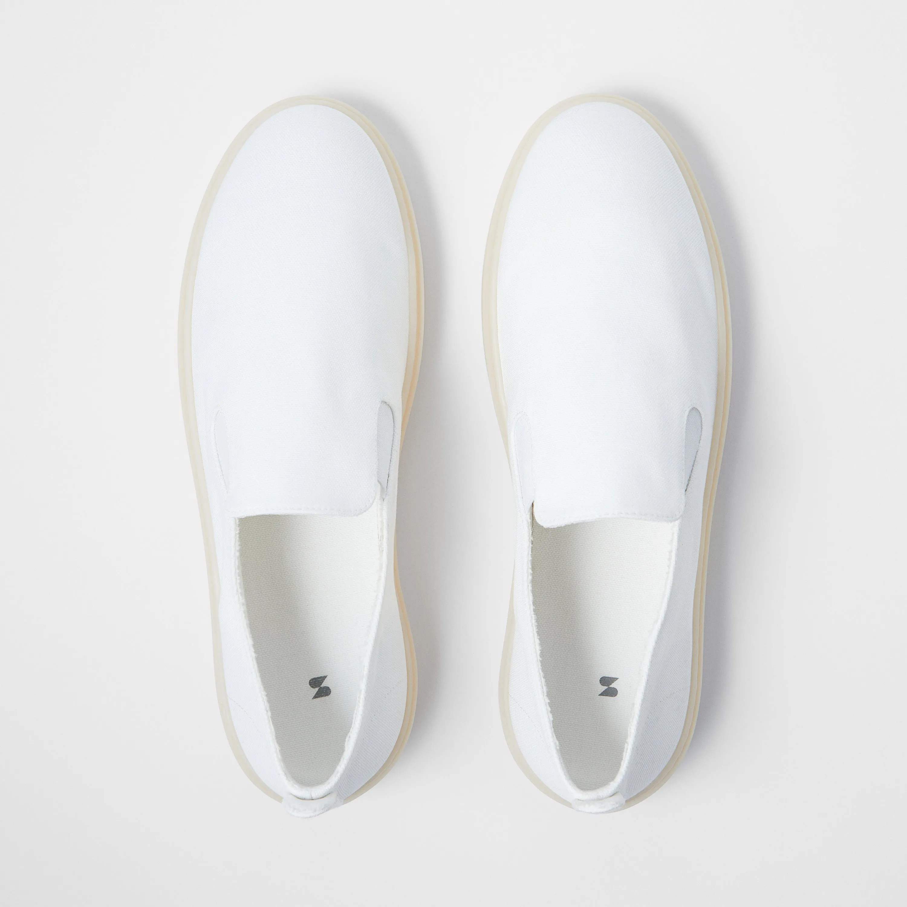 Slip-On Canvas Sneaker Junior