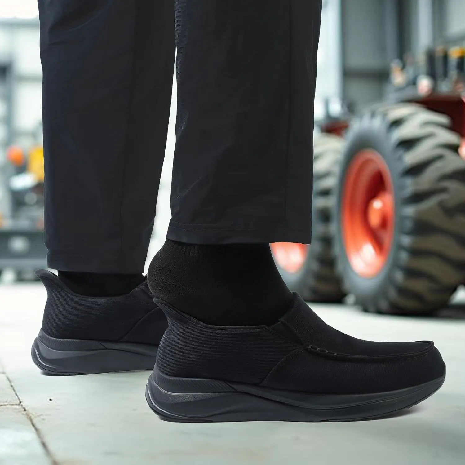 Slip On Steel Toe Shoes for Men Comfortable Hands Free Lightweight Work Shoes Safety Toe Industrial Construction Shoes