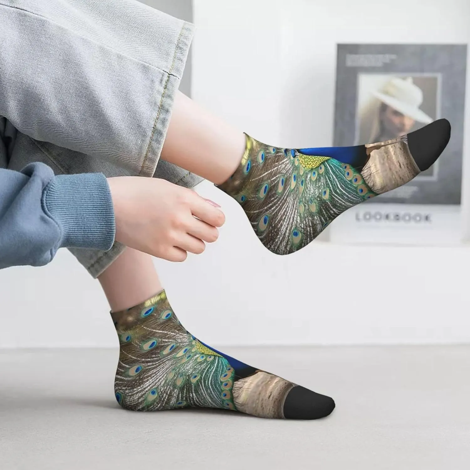 Socks for Women Men Breathable Moisture Wicking Boot Socks Blue Peacock Warm Calf Socks