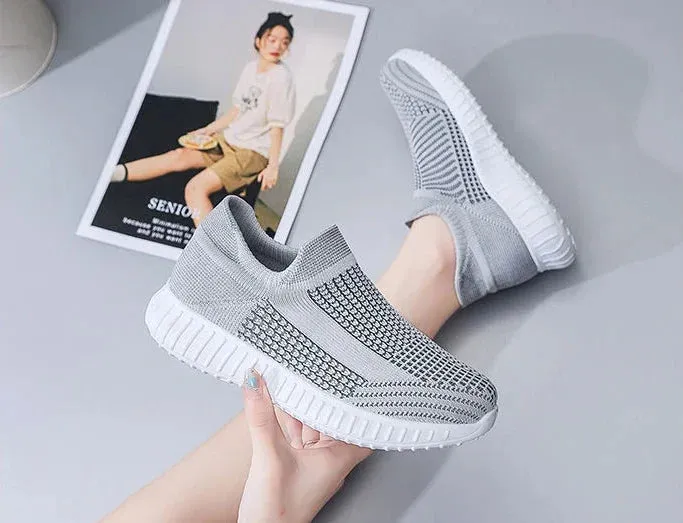 Sports Mesh Breathable Flat Athletic Sneakers
