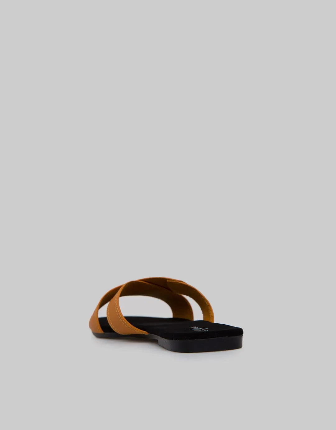 St Yves Slipper Sandals Cross Strap