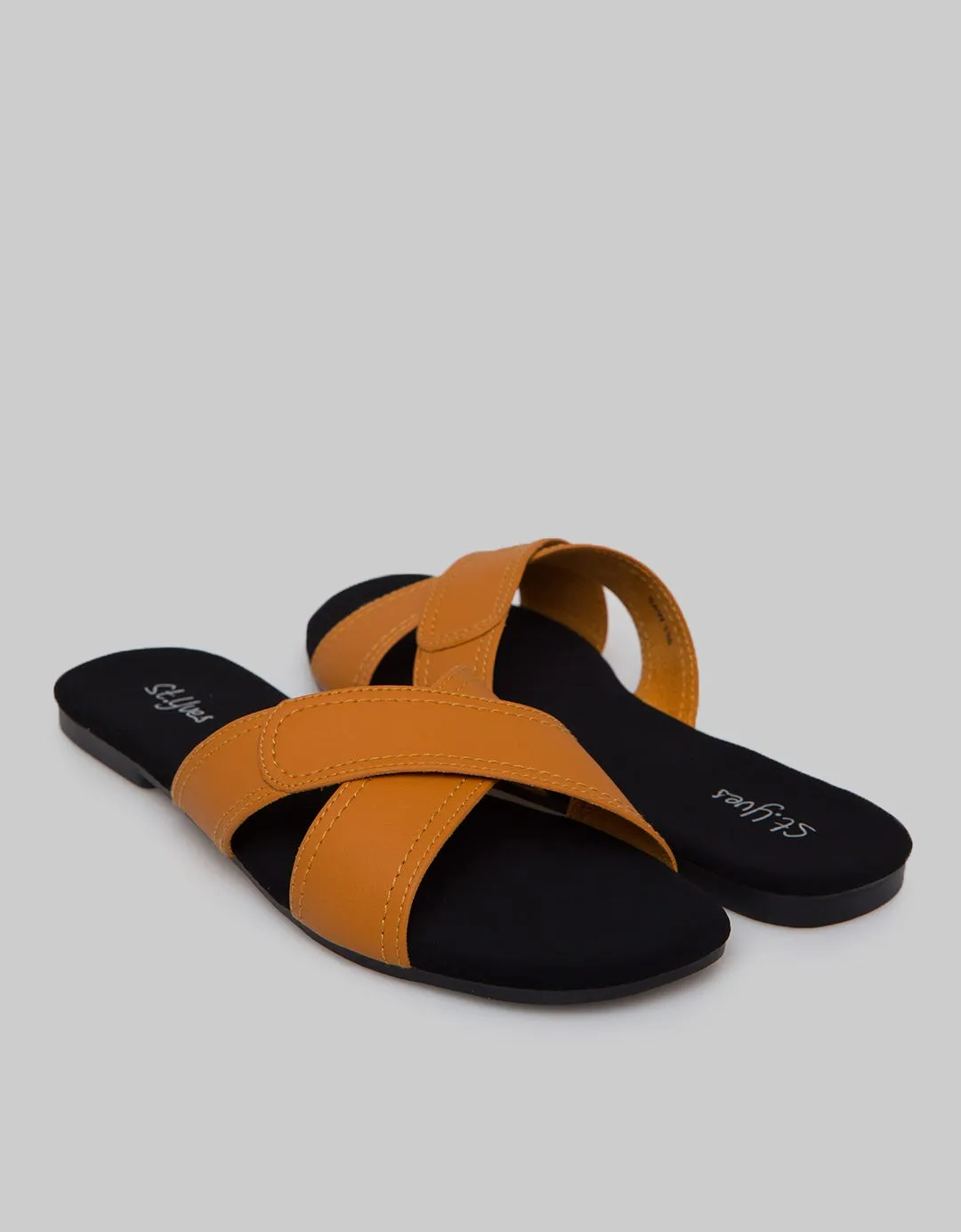 St Yves Slipper Sandals Cross Strap