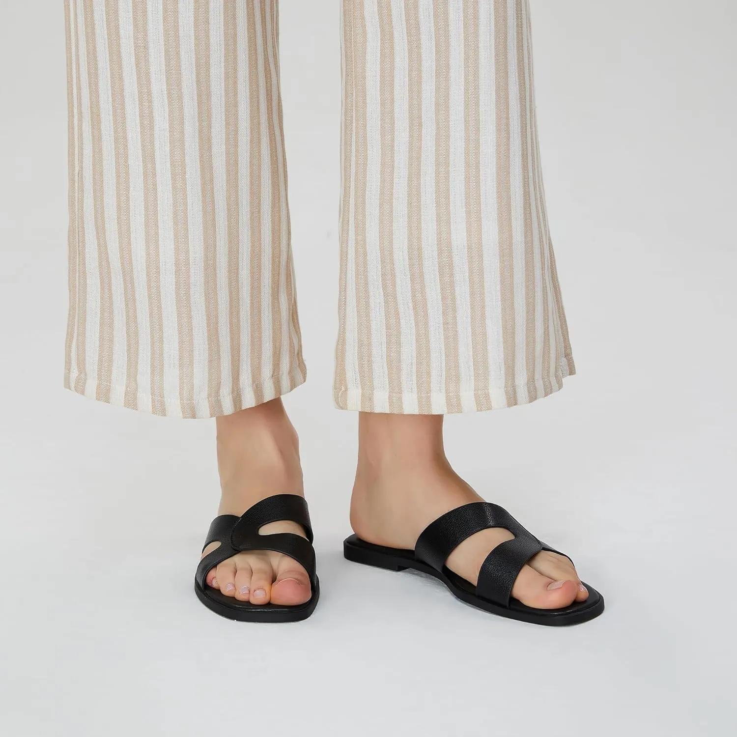 Stratuxx Kaze Womens Flat Sandals Flat Slide Sandals White,Black, Brown,Metallic Flat Sandals Leopard