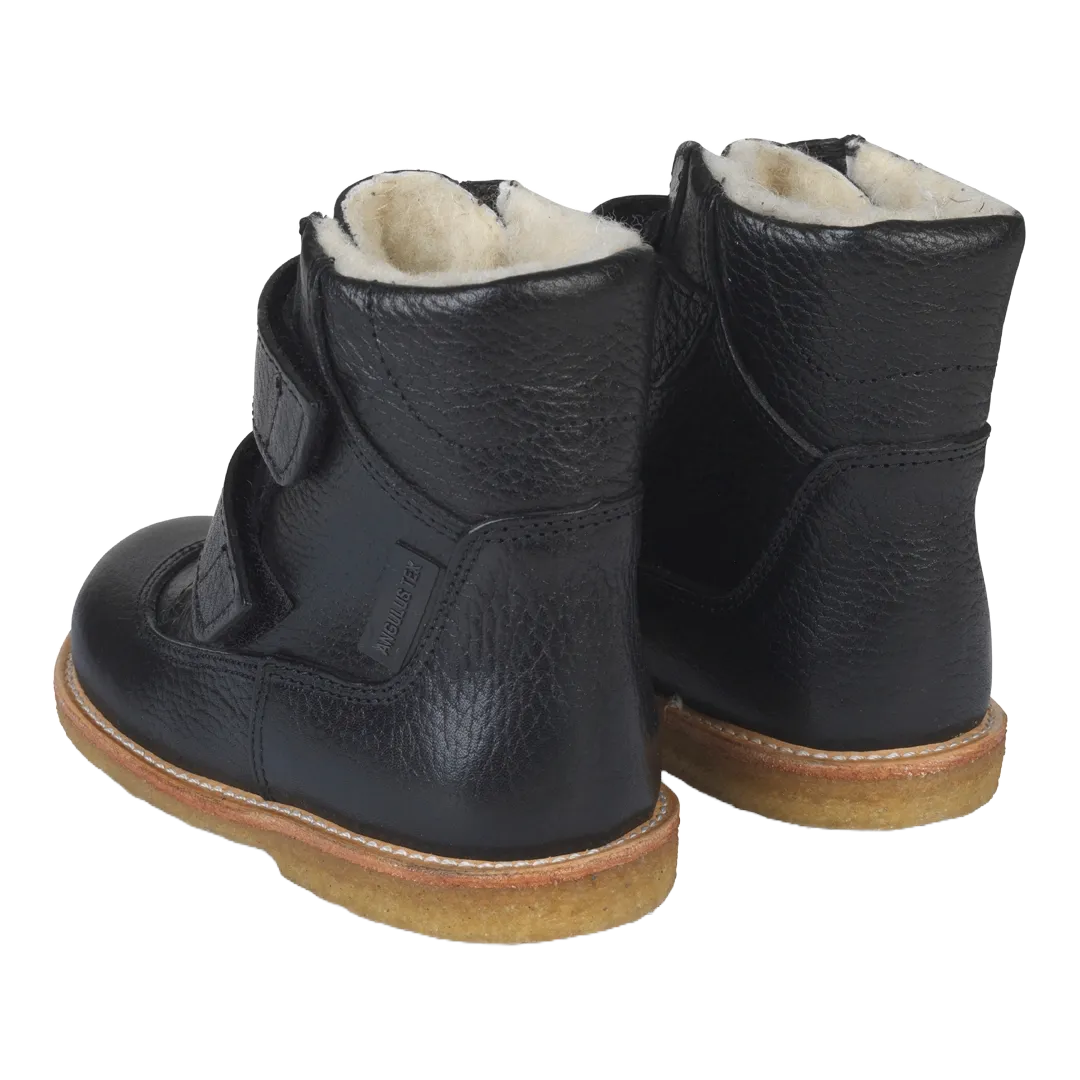 TEX-boot with adjustable velcro straps